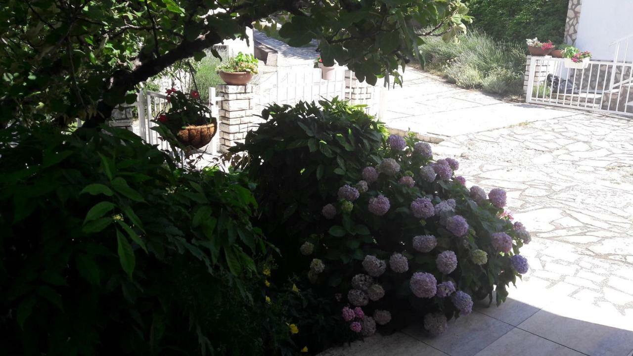 Mica Apartment Senj  Exterior photo